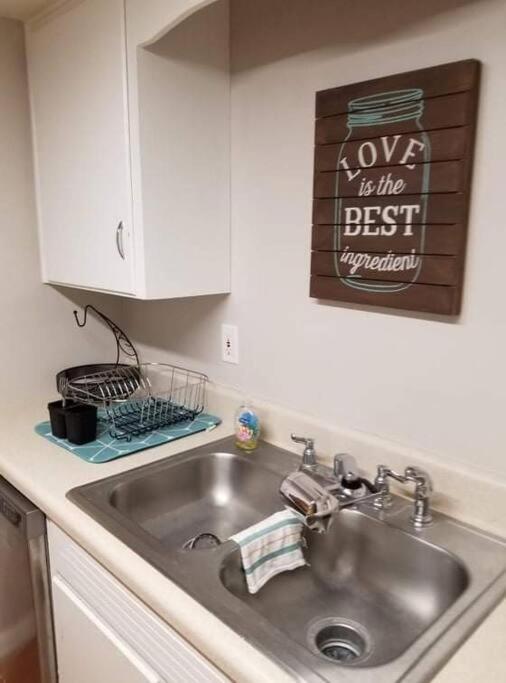 Gsrealty Apartment Americus Bagian luar foto