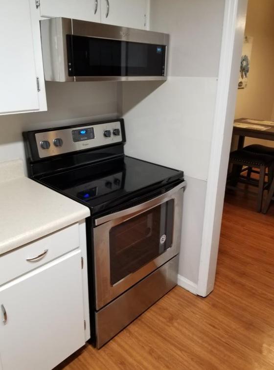 Gsrealty Apartment Americus Bagian luar foto