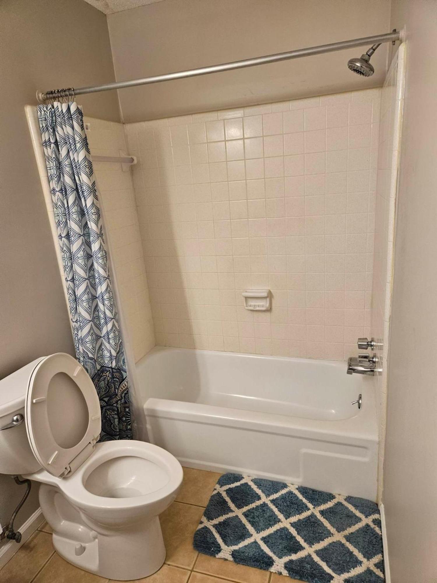 Gsrealty Apartment Americus Bagian luar foto